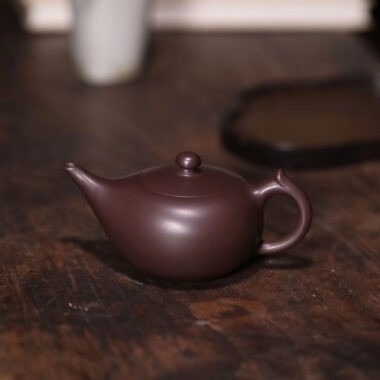 Full Handmade Yixing Zisha Teapot [Shen Deng Yandou Pot] (Zi Ni – 125/170ml)