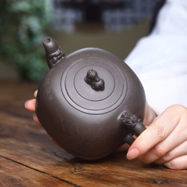 Full Handmade Yixing Zisha Teapot [Hun Fang Jing Lan Pot] (Qinghui Ni – 460ml)