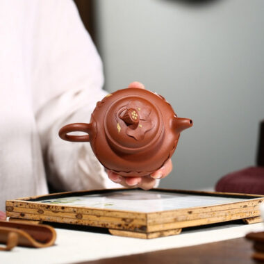 Yixing Zisha Teapot [Lotus Duo Zhi] (Hong Jiang Po Ni – 250ml)