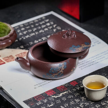 Full Handmade Yixing Zisha Teapot [Guan Shan] (30 Mu Zi Ni – 280ml)