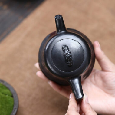 Yixing Zisha Teapot [Mountain Jinzhong] (Shi Huang – 310ml)