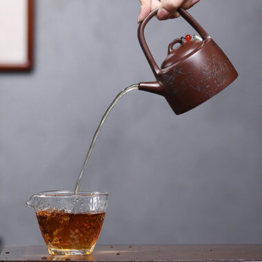 Yixing Zisha Teapot [Man Sheng Tiliang] (Zi Ni – 270ml)