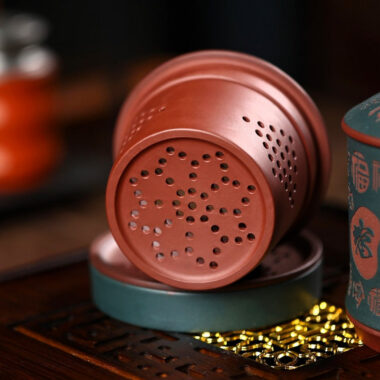 Yixing Zisha Tea Mug with Filter [Hundred Blessings] (Lu Ni / Zi Ni – 460ml)