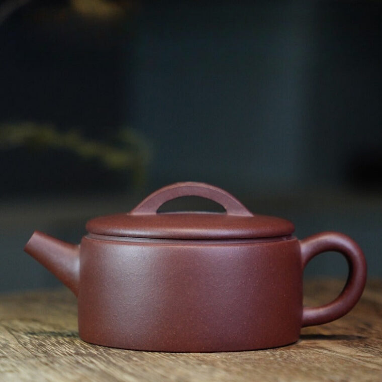 Full Handmade Yixing Zisha Teapot [Hanwa Pot] (Di Cao Qing – 180ml)