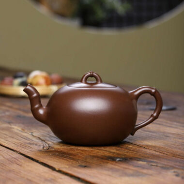 Full Handmade Yixing Zisha Teapot [Yuan Zhu Pot] (Zi Ni – 360ml)
