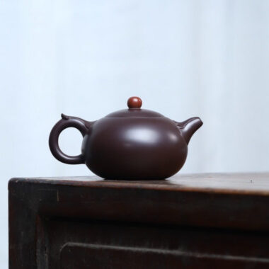 Full Handmade Yixing Zisha Teapot [Ruyi Yu Ru Pot] (Lao Zi Ni – 270ml)