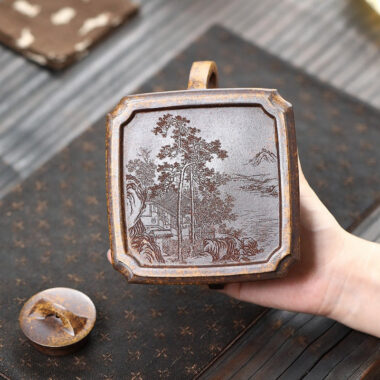 Yixing Zisha Teapot [Sifang Chou Jiao] (Longgu Jin Sha – 320ml)