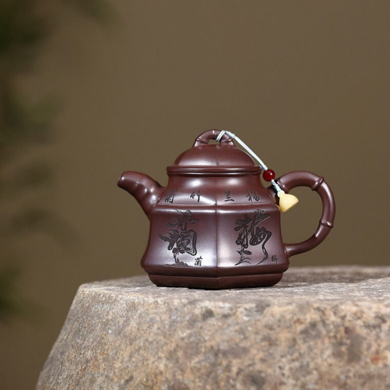 Yixing Zisha Teapot [Sijunzi Zhu Ding] (Shi Hong – 310ml)