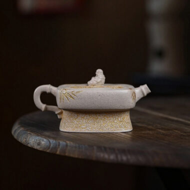 Full Handmade Yixing Zisha Teapot [Enjoy] (Bai Duan Ni – 280ml)