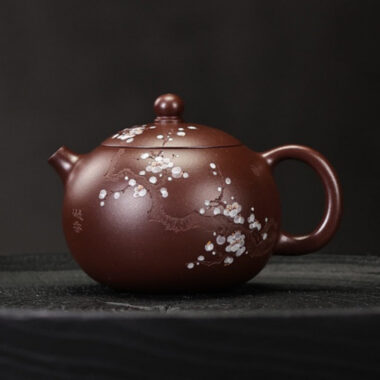 Full Handmade Yixing Zisha Teapot [Plum Xishi Pot] (Zi Ni – 170ml)