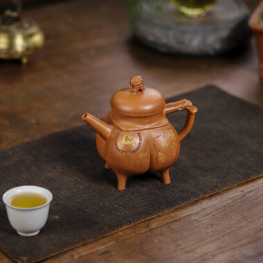 Full Handmade Yixing Zisha Teapot [Shenzhou Fuding] (Jin Jiang Po Ni – 320ml)