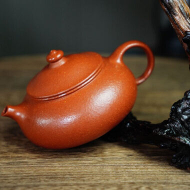 Full Handmade Yixing Zisha Teapot [Han Jiang Pot] (Li Pi Zhu Ni – 190ml)