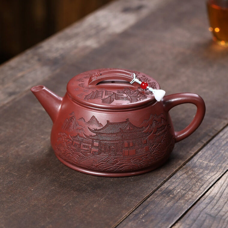 Yixing Zisha Teapot [Guan Jing Hanwa] (Hong Pi Long – 640ml)