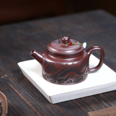 Yixing Zisha Teapot [Dragon Dezhong] (Zi Zhu Ni – 480ml)