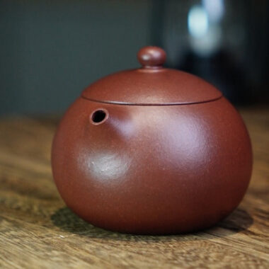 Full Handmade Yixing Zisha Teapot [Xishi Pot] (Di Cao Qing – 130ml)