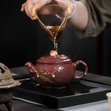 Full Handmade Yixing Zisha Teapot [Lucky & Healthy] (Zi Ni – 260ml)