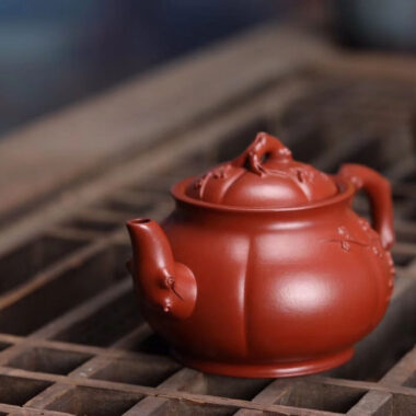Full Handmade Yixing Zisha Teapot [Jin Mei Pot] (Dahongpao – 190ml)