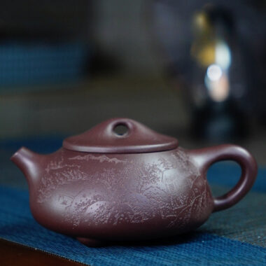 Full Handmade Yixing Zisha Teapot [Jingzhou Shi Piao Pot – Shan Shui] (Zi Ni – 230ml)