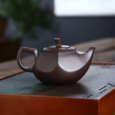 Full Handmade Yixing Zisha Teapot [Liufang Yandou Pot] (Lao Zi Ni – 160ml)