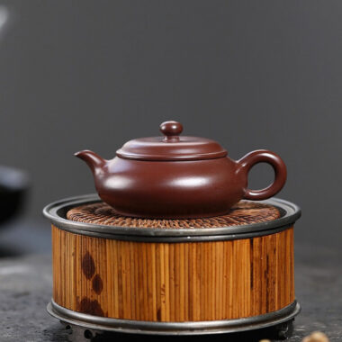 Yixing Zisha Teapot [Yun Lu] (Zi Ni – 140/200ml)