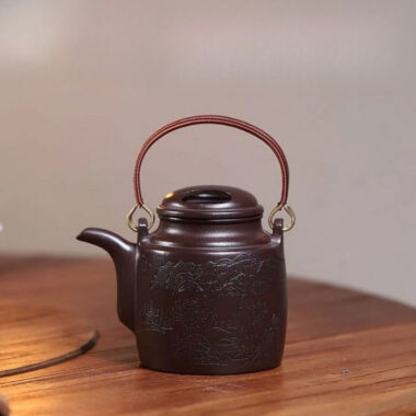 Yixing Zisha Teapot [Niu Gai Yang Tong Pot] (Lao Zi Ni – 300ml)