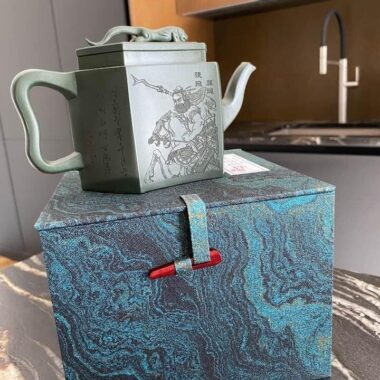 Yixing Zisha Teapot [Yun Lu] (Zi Ni – 140/200ml)