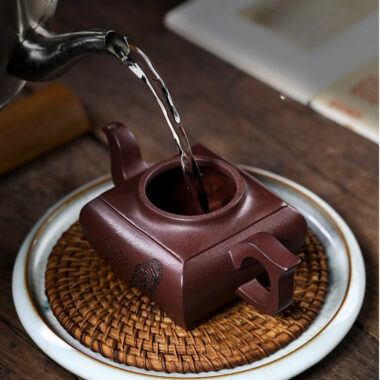 Full Handmade Yixing Zisha Teapot [Sifang Chang Le] (Zi Ni – 300ml)