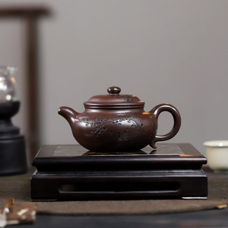 Yixing Zisha Teapot [Frangrant Fanggu] (Zi Ni – 260ml)