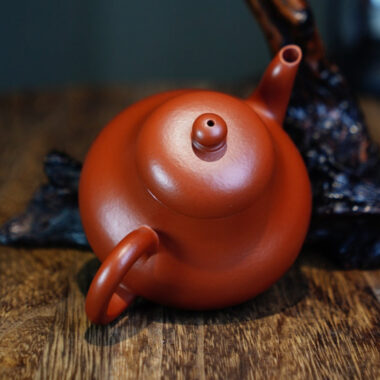 Full Handmade Yixing Zisha Teapot [Pear Pot] (Dahongpao – 170ml)