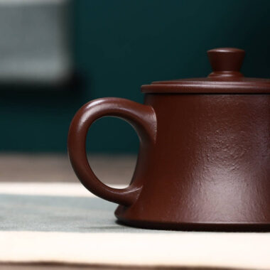 Full Handmade Yixing Zisha Teapot [Zhu Chu Pot] (Zi Ni – 200ml)