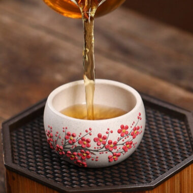 Handmade Yixing Zisha Master Tea Cup [Plum Blossom / Magnolia] 90ml