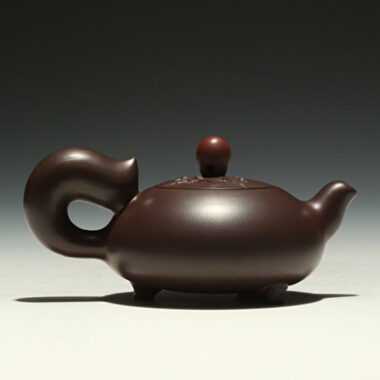 Full Handmade Yixing Zisha Teapot [Squirrel Pot] (Lao Zi Ni – 120/150ml)