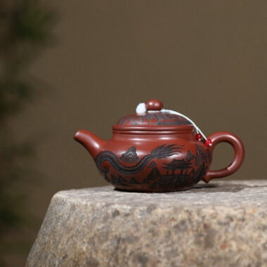 Yixing Zisha Teapot [Dragon Fanggu] (Long Xue Sha – 340ml)