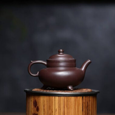 Yixing Zisha Teapot [San Zu Ao Xue] (Zi Ni – 230ml)