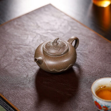 Yixing Zisha Teapot [Ping Ting Pot] (Long Bei Qing Firewood Fired – 190ml)