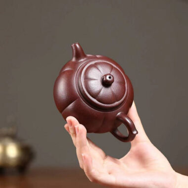 Yixing Zisha Teapot [Lotus Ban Piao] (Zi Ni – 170ml)