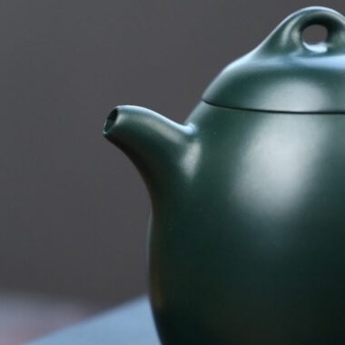 Full Handmade Yixing Zisha Teapot [Qin Quan Pot] (Lu Ni – 170ml)