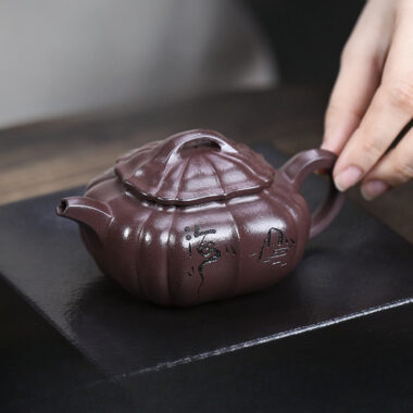 Full Handmade Yixing Zisha Teapot [Shan Hai] (Zi Ni – 150ml)