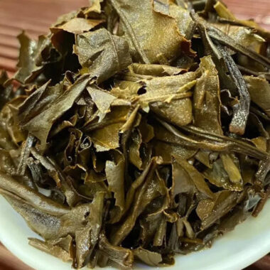 (Limited Edition) 2010 Fuding Premium White Tea Cake [Wild Laocong Gong Mei] – Single Piece 350g x 1