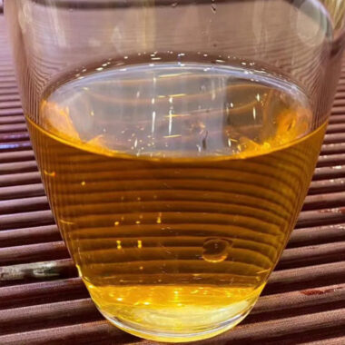 (Limited Edition) 2010 Fuding Premium White Tea Cake [Wild Laocong Gong Mei] – Single Piece 350g x 1