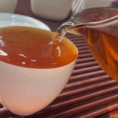 2011 Fuding White Tea Cake [Shou Mei]