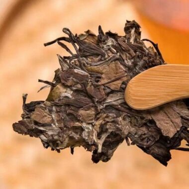 2013 Fuding White Tea Cake [Wild White Peony]