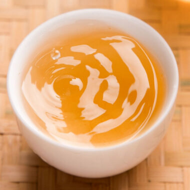 2014 Spring Fuding White Tea Cake [Baihaoyinzhen]