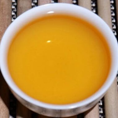 2020 Spring Yunnan Sheng Puer Tea Cake [Guafengzhai]