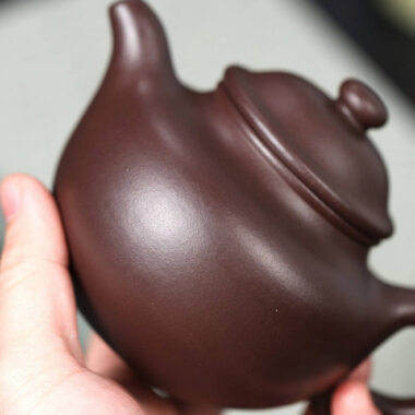 Full Handmade Yixing Zisha Teapot [Lotus Seed Pot] (Zi Ni – 350ml)