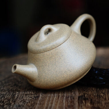 Full Handmade Yixing Zisha Teapot [Xin Piao Pot] (Qing Duan Ni – 180ml)