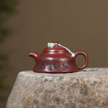 Yixing Zisha Teapot [Lotus Hat] (Long Xue Sha – 170ml)