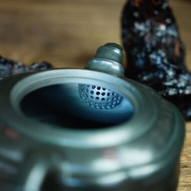 Full Handmade Yixing Zisha Teapot [Bamboo Drum Pot] (Long Bei Qing – 330ml) (Rare Clay Type / Last Piece)