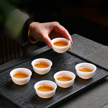 Ice Jade White Porcelain Small Tea Cup 30-50ml