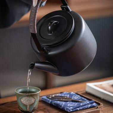 Retro Ceramic Direct Fire Teapot [Tiliang Han Yun Pot] 700ml